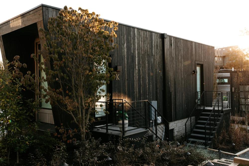 Ironwood Grove, Tiny House Hotel